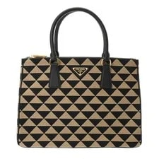 Prada — Prada Galleria 2Way / 1Ba274 Triangle / le — Handbag — resale