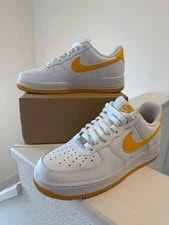 Nike — 7.5US Nike Air Force 1 — Sneaker — resale