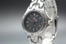 TAG Heuer — TAG Heuer Sel Professional S99.213M Divers 200M 36mm Quartz Near — Watch — resale