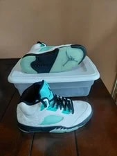 Air Jordan — Air Jordan 5 Retro "Island " High Top Athletic — Sneaker — resale