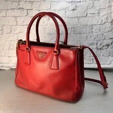 Prada — Prada Galleria 32cm Auth — Handbag — resale