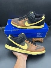 Nike SB — Size 9 - Nike SB Dunk Low Guinness & Pecan 2012 — Sneaker — resale