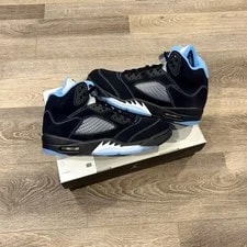 Jordan — Jordan 5 Retro 2026 (DD0587-008) Full Family Size Run New — Sneaker — resale