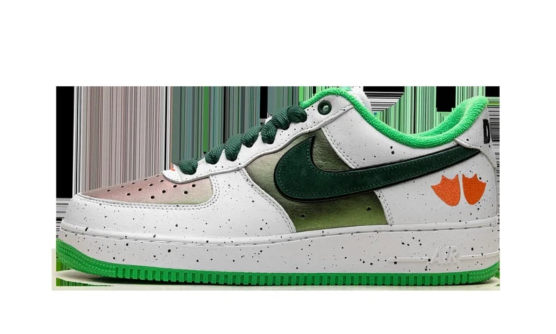 Nike — Air Force 1 Low "Ducks of A Feather University of Oregon" IU7613 100 — Sneaker — resale