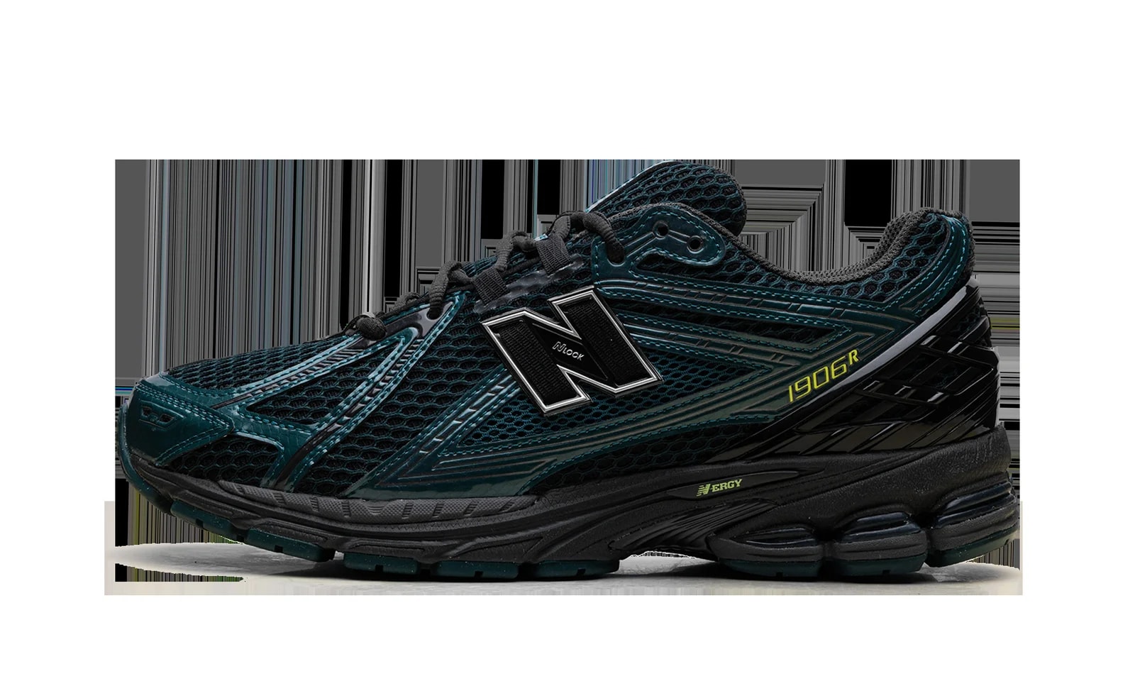 New Balance — 1906 "Medusa " U190646S — Sneaker — resale