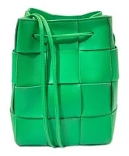 Bottega Veneta — Bottega Veneta Small Cassette Bucket #TFB2910 — Handbag — resale