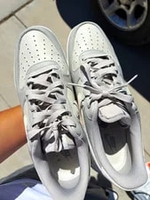 Nike — Nike Air Force 1 Low Top Lace-Up / ’S — Sneaker — resale