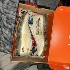 Nike — Nike Vapor Max — Sneaker — resale
