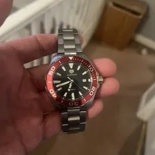 Tag Heuer — Tag Heuer Aquaracer 43mm WAY101B Black Dial Red Bezel Quartz Papers — Watch — resale