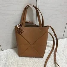 Loewe — Loewe Puzzle Fold Price Negotiable — Handbag — resale