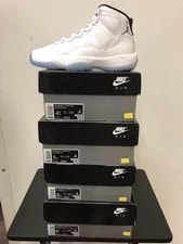 Air Jordan — Air Jordan 11 Retro Legend CT8012-104 — Sneaker — resale