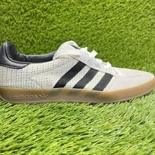 Adidas — Adidas Gazelle Size 6.5 Gum Athletic Walking Shoes — Sneaker — resale