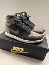 Air Jordan — Air Jordan 1 Retro High OG Palomino DZ5485-020 — Sneaker — resale