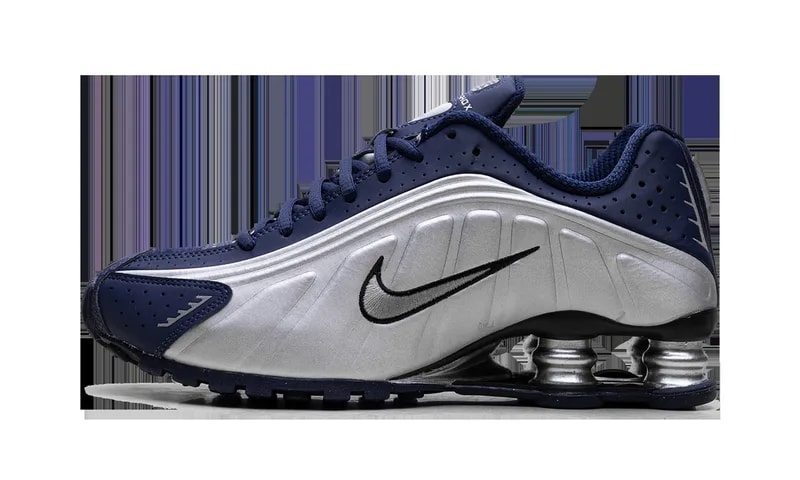 NIKE — Shox R4 Wmns " Void" AR3565 400 — Sneaker — resale