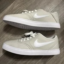 Nike SB — Nike Sb Check Light 6.5y — Sneaker — resale