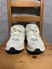 New Balance — 11.0US New Balance 2002R M2002Rcc — Sneaker — resale
