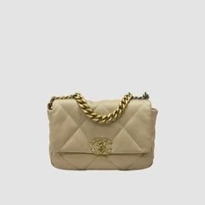 Chanel — Chanel 19 Flap Medium AS1160 155020920 — Handbag — resale