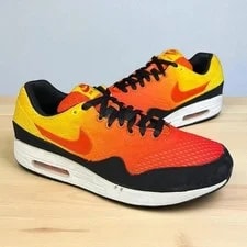NIKE — Nike Air Max 1 Sunset Pack Team Tour -880 — Sneaker — resale