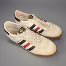 Adidas — Adidas Originals Indoor Super Spezial / Stripes US9 — Sneaker — resale