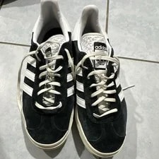 Adidas — Adidas Gazelle ’S / Low Top Lace-Up Athletic — Sneaker — resale