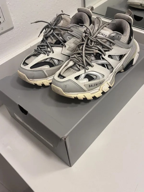 Balenciaga — Balenciaga Track LED “ ” — Sneaker — resale