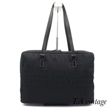 Fendi — Fendi Zip 25x34cm 34672 — Handbag — resale