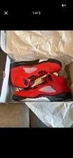 Jordan — Jordan 5 Raging Bull — Sneaker — resale