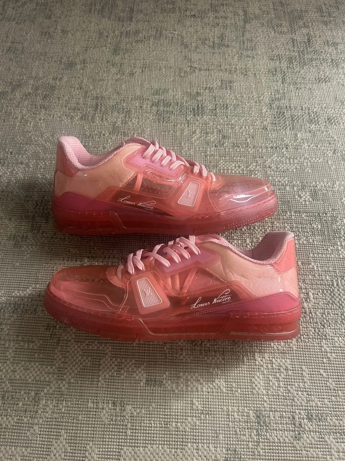 Louis Vuitton — Louis Vuitton Fluroescent — Sneaker — resale