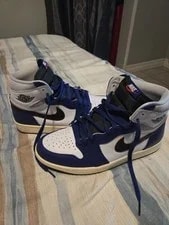 Air Jordan — Air Jordan 1 Retro OG High Air - Deep — Sneaker — resale