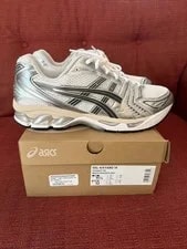 Asics — Asics GEL-Kayano 14 / 1203A537-110 — Sneaker — resale