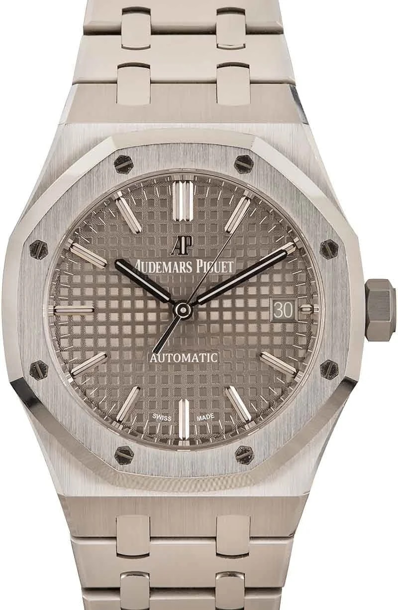 Audemars Piguet — Audemars Piguet Royal Oak Grande Tapisserie Dial — Watch — resale