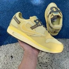 Travis Scott — DO9392-700 Travis Scott X Air Max 1 Comfort Exercise Limited Stock — Sneaker — resale