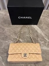 Chanel — Chanel Matelasse Chain W Flap 945701 — Handbag — resale