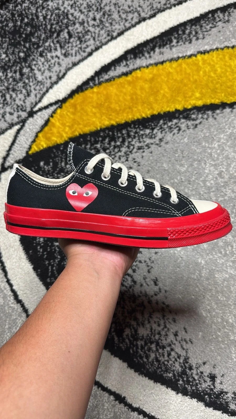 Converse — Converse CDG Low Single Heart — Sneaker — resale