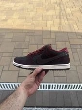 Nike SB — Riot Skateshop × Nike SB Dunk Low Pro QS FZ1289-200 — Sneaker — resale