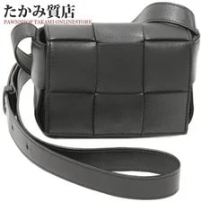 Bottega Veneta — Bottega Veneta Pochette Cassette Candy Maxi Bl — Handbag — resale