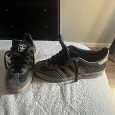 Adidas — Adidas Originals Gazelle Low Top Gum — Sneaker — resale