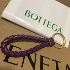 Bottega Veneta — New 51 700 Yen Bottega Veneta Keyring Charm Key Holder — Handbag — resale