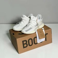 Yeezy — Yeezy Boost 350 V2 Infants — Sneaker — resale