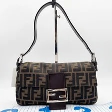 Fendi — Fendi Mamma Baguette Authentic Japan — Handbag — resale