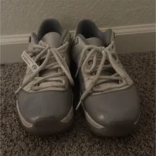 Jordan — Jordan 11 Low Top — Sneaker — resale