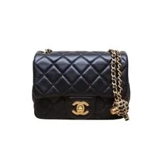 Chanel — Chanel CF Flap 17cm P225992532 — Handbag — resale