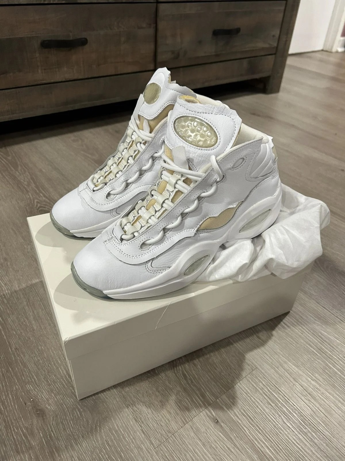 Reebok — Margiela X Reebok Questions — Sneaker — resale