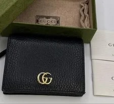 Gucci — Gucci GG Marmont Mini Wallet 456126 — Handbag — resale
