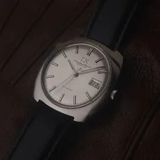 IWC — IWC 822AD Cushion Case Automatic Classic Model — Watch — resale