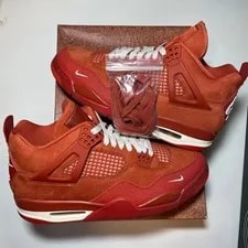 Jordan — Jordan 4 Retro SP By — Sneaker — resale