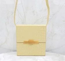 Bottega Veneta — Bottega Veneta Daisy Crossbody 577038 148971738 — Handbag — resale