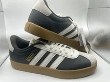 Adidas — Adidas VL Court 3.0 JR8638 - / /Gum 12 ’s — Sneaker — resale