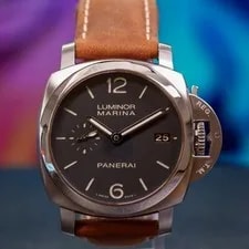 Panerai — Panerai Luminor Marina Black Leather Strap Complete Set - PAM00392 — Watch — resale