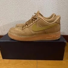 Nike — 7.5US Nike Air Force 1 — Sneaker — resale